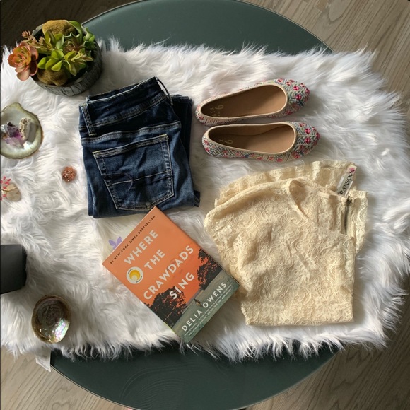 ❌SOLD❌  | 🎉 NWT Lace Peplum - Picture 8 of 8